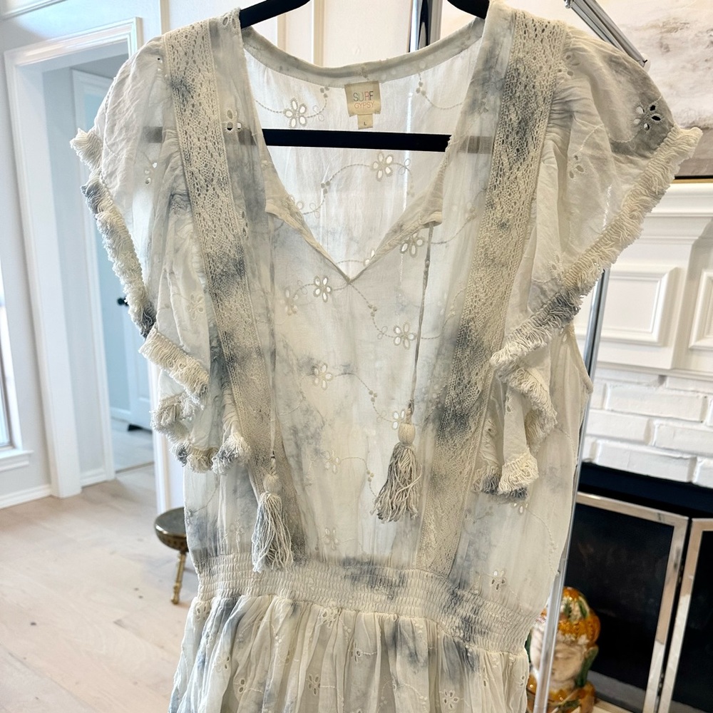 Surf Gypsy shibori blue & white dress.